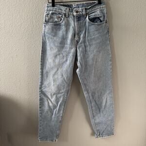 Vintage Levi's Men's 550 Relaxed Fit Tapered Leg Jean 31x32 USA Light Wash